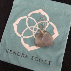Kendra Scott drop earrings